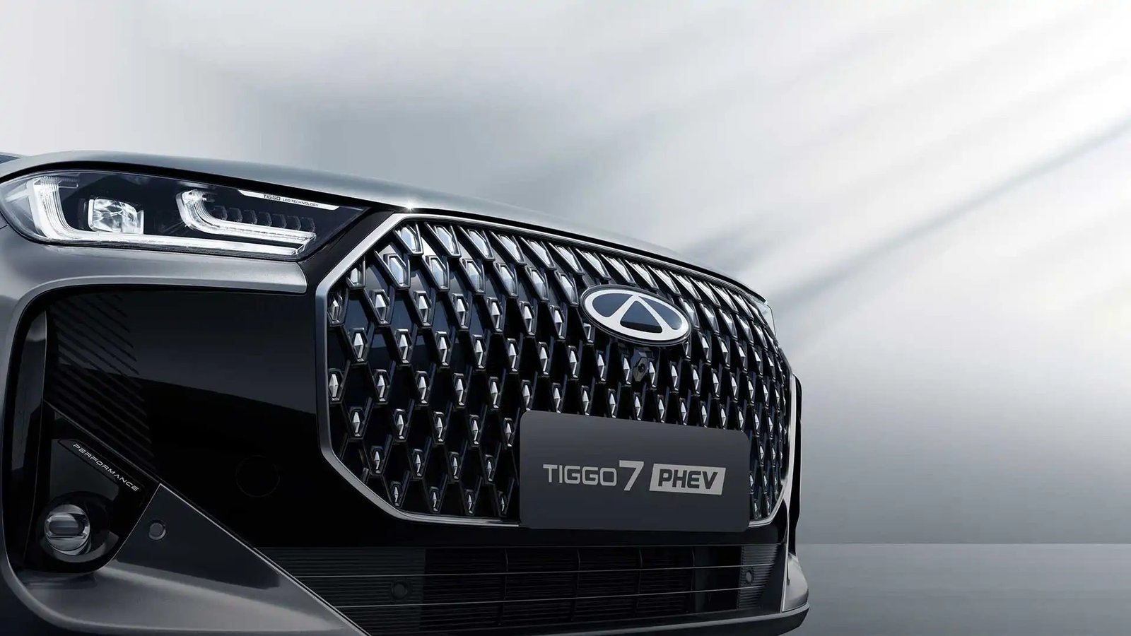Chery Tiggo 7 PHEV affordable hybrid